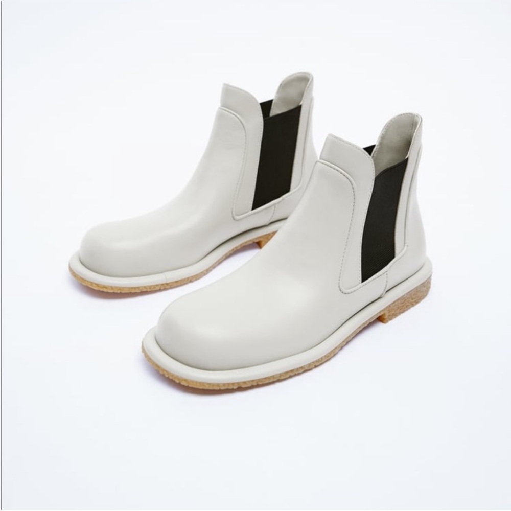 ZARA CREPE SOLE LOW HEEL LEATHER ANKLE BOOTS WHITE